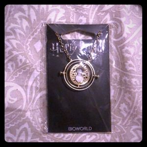 Harry Potter time turner necklace